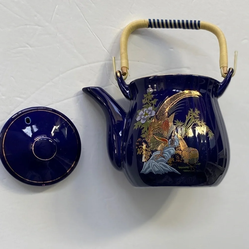 Asian teapot w Wrapped Handle